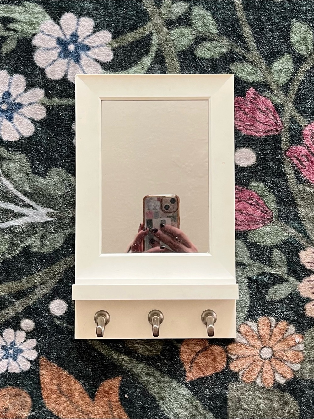 🌷 Small Wall Mirror with Hooks 🌷